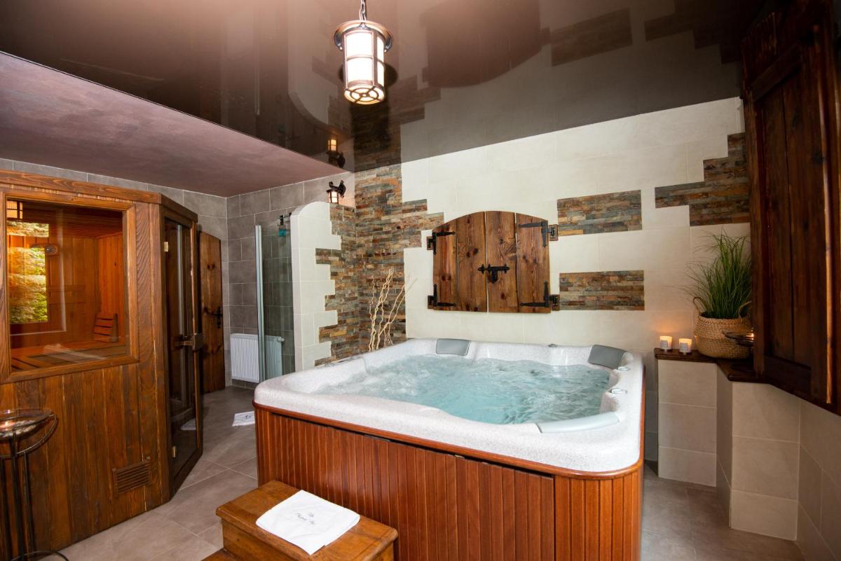 Charming place - Kraków Gdów Jacuzzi - Housity