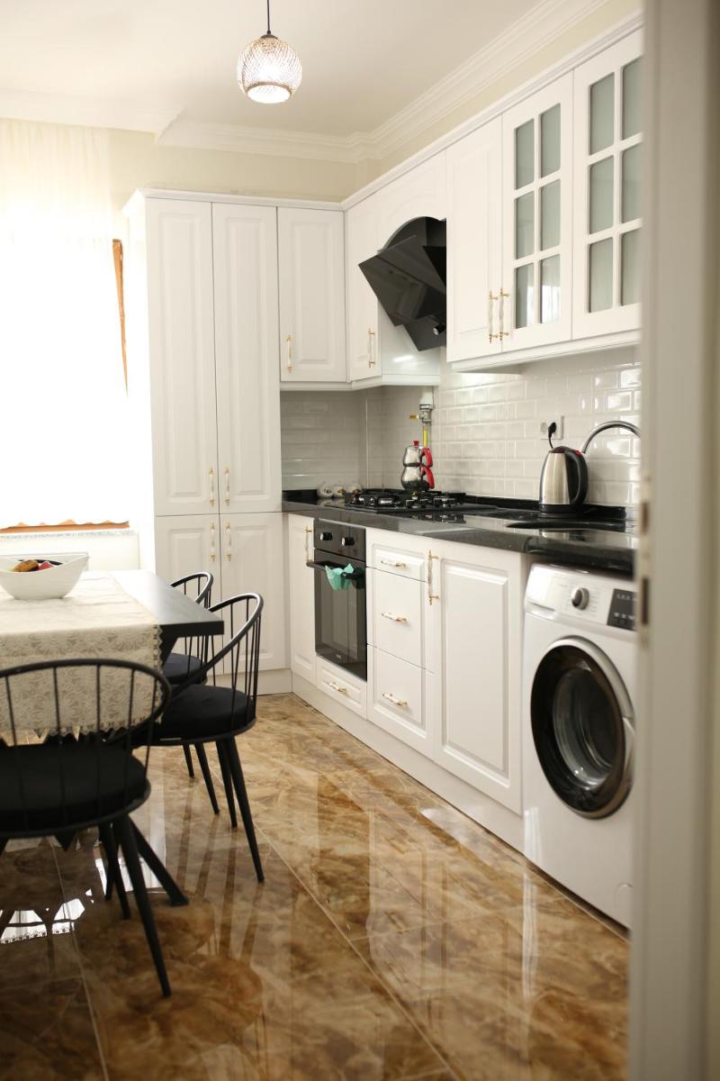 Misho Apart - Housity