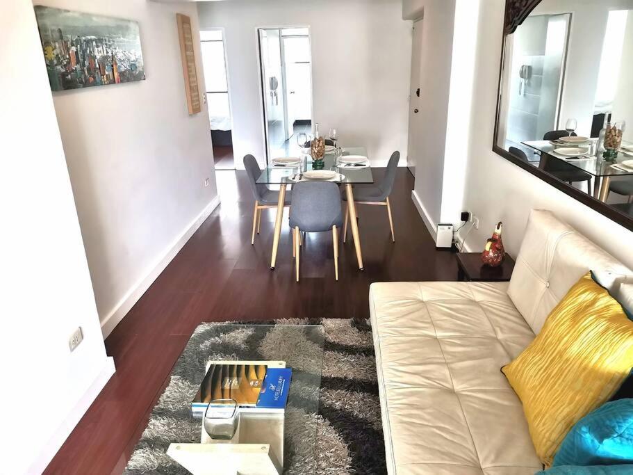 Espacio Luxury Apartments Malecón 2 - Housity