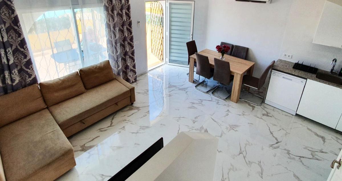 ALKABIR sea view beach bungalow - Housity