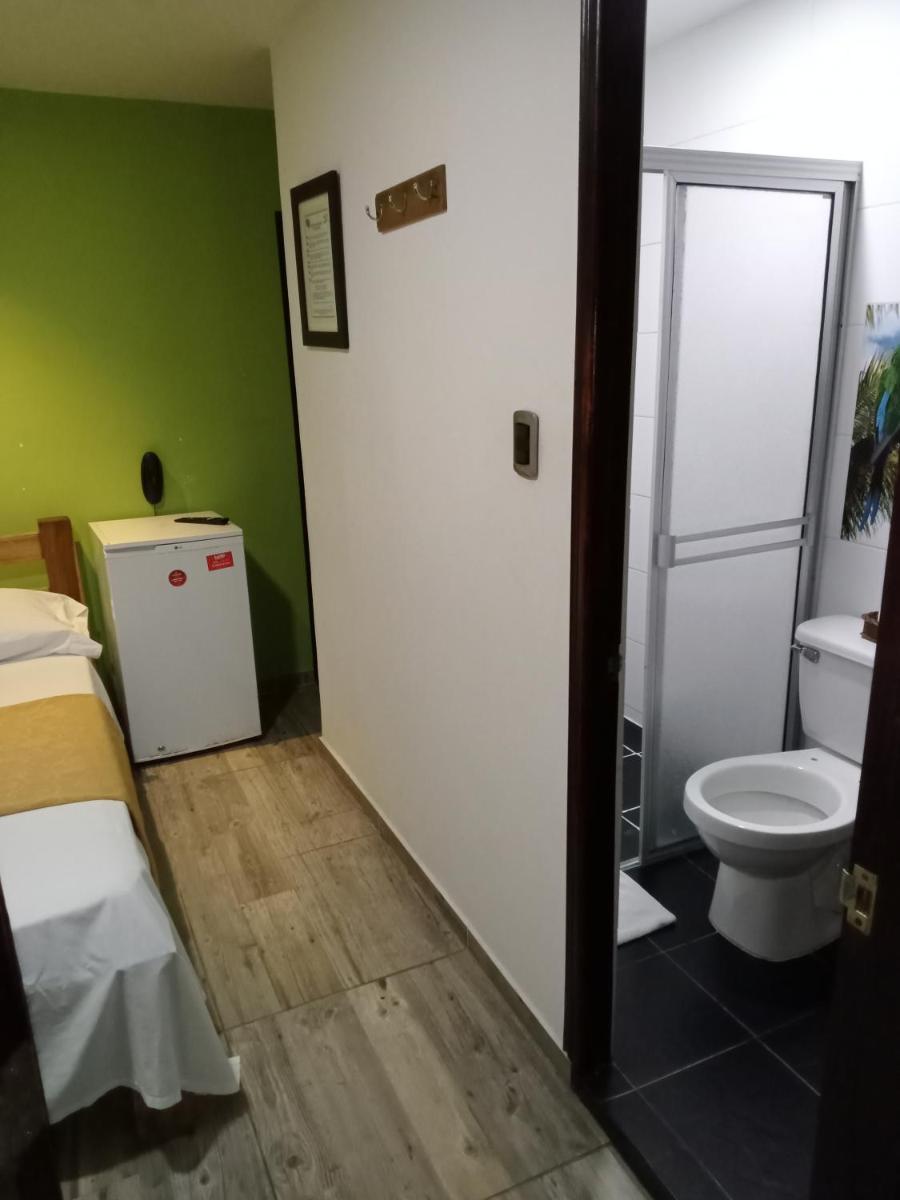 Hotel Cañaveral Plaza - Housity