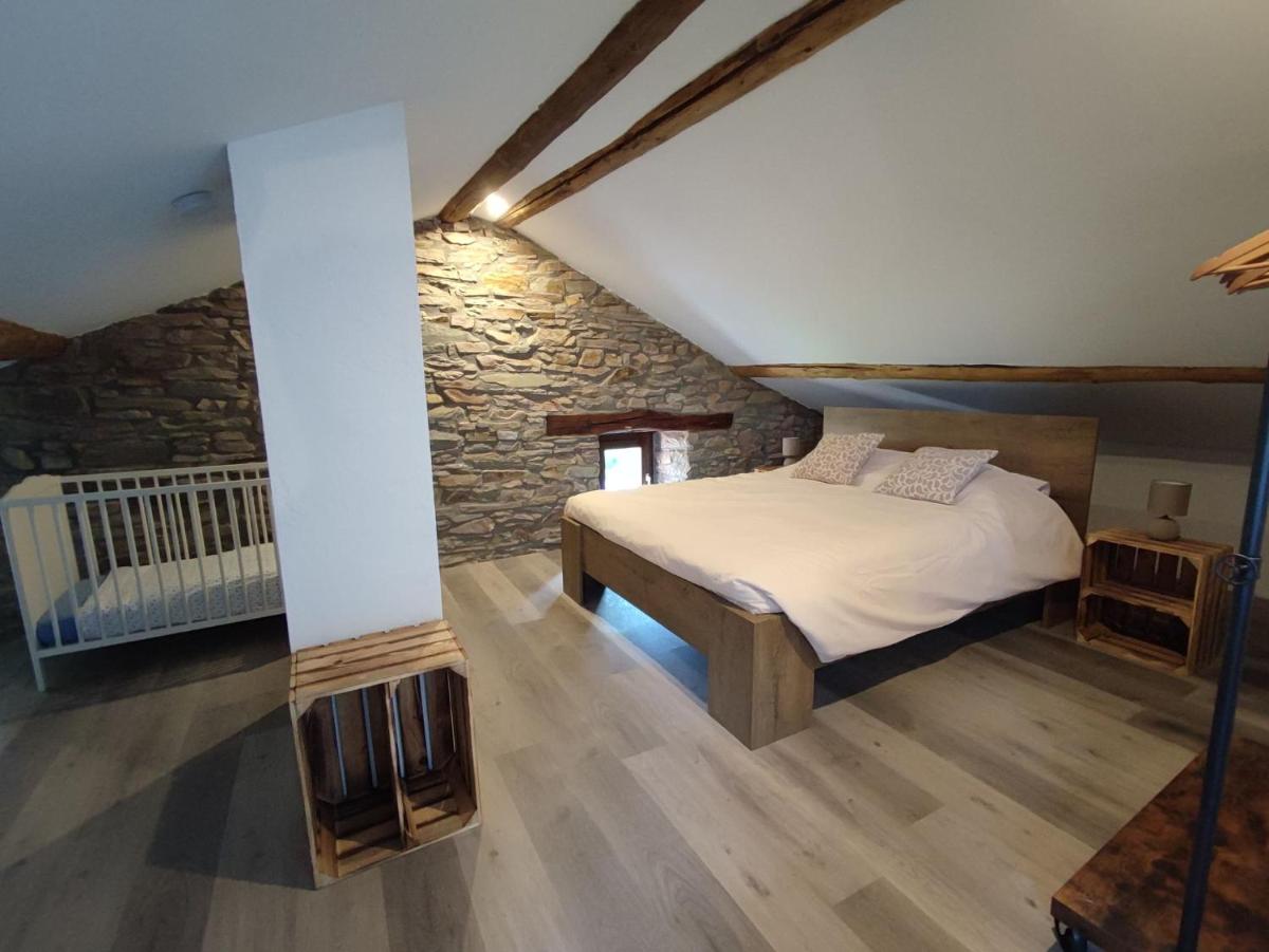 B&B Emmylou - Hizvo