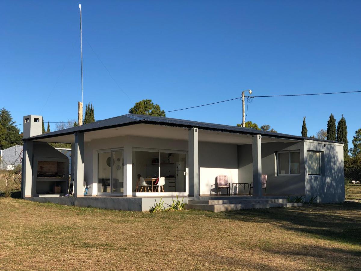 Los Colibries II - Housity