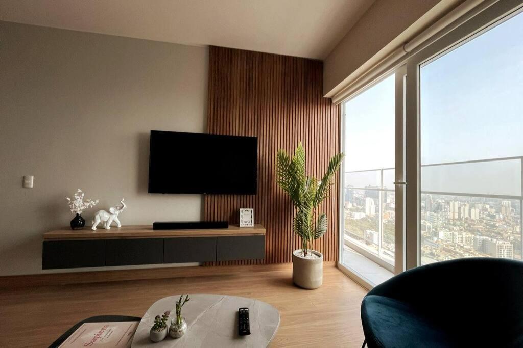Suitetrails - Lima best view at new cozy apartment