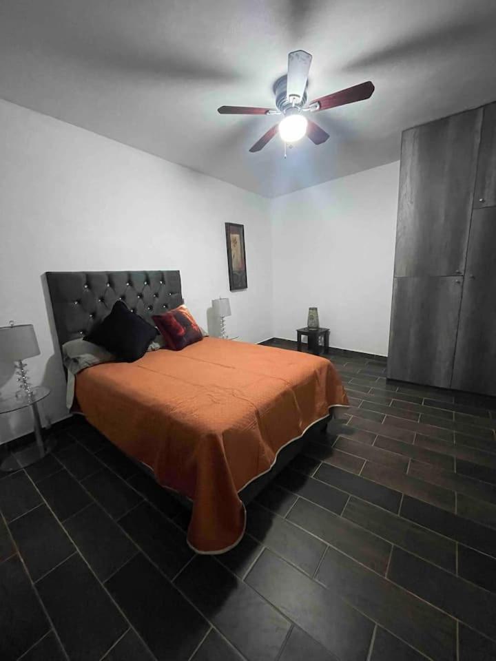 STUDIO RECIEN RENOVADO EN EL CENTRO DE LA CIUDAD DE MORELIA. - Housity