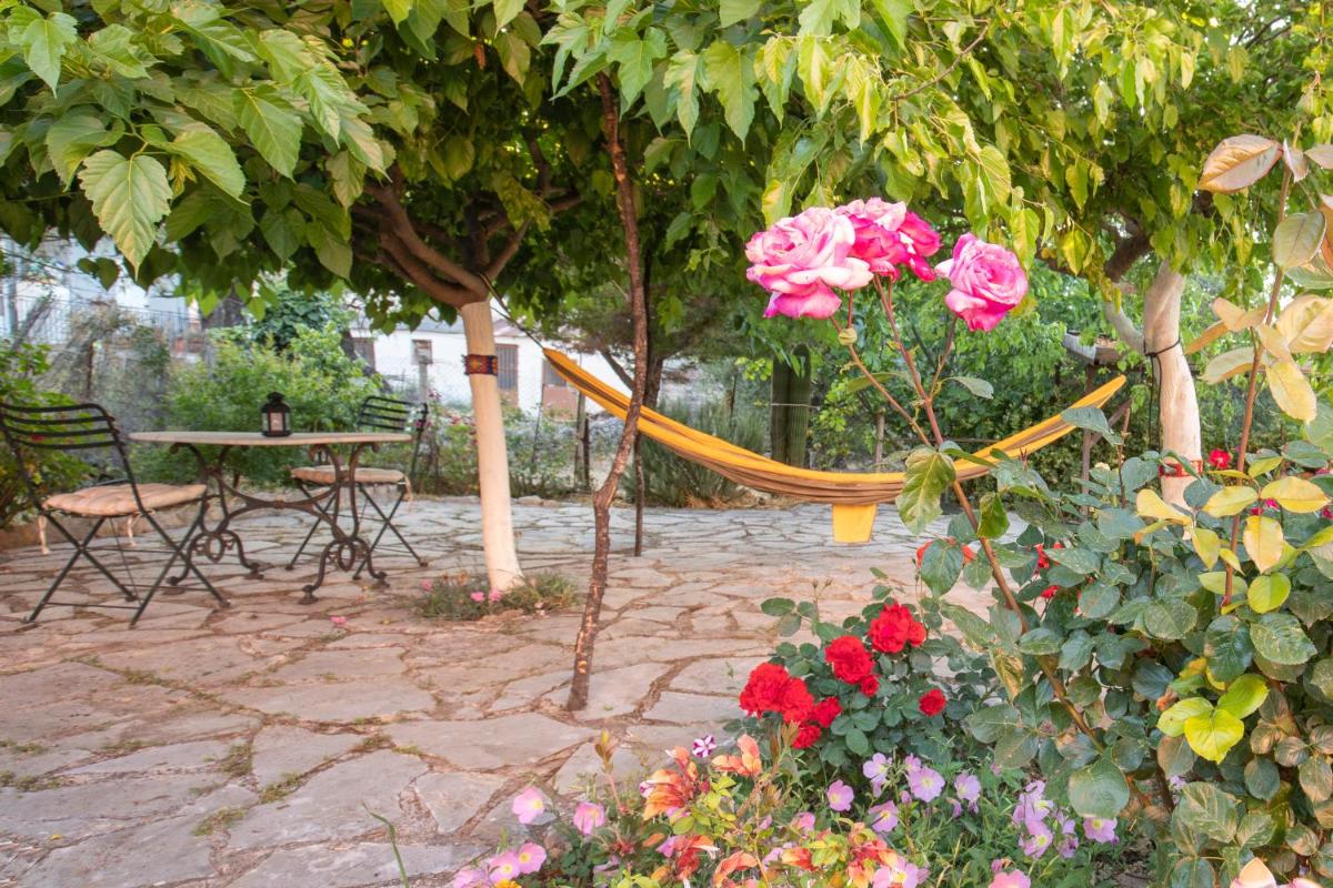 Traditional 2bedroom private house - Housity