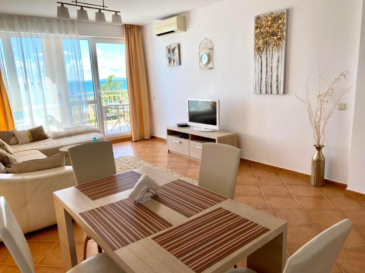 Apartments Bellevue - Housity