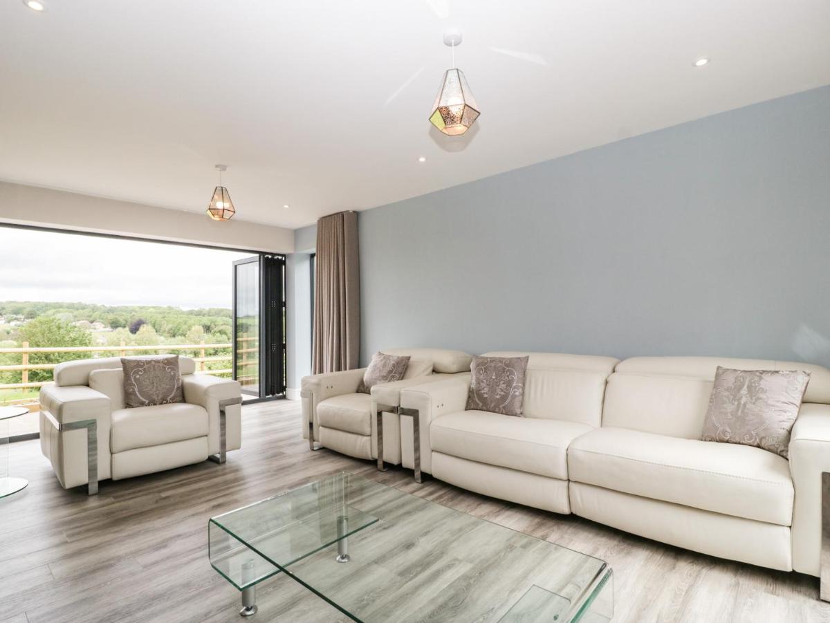 Where The Wild Things Are - Housity