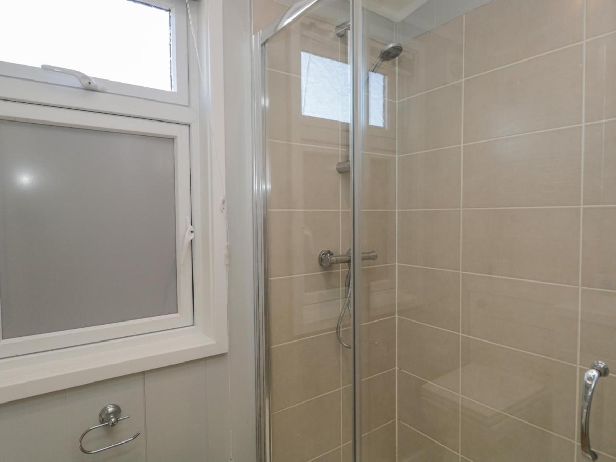 Yealand 36 - Housity