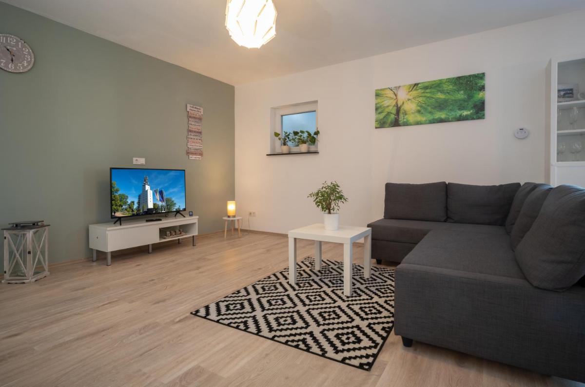 Ferienwohnung auf Villa Hendschhof - Housity