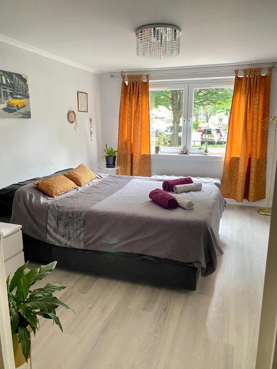 Stylish apartment, Edinburgh City Centre - Housity