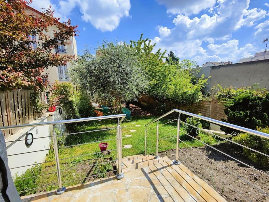 Beautiful and tidy house in the Paris area - Housity