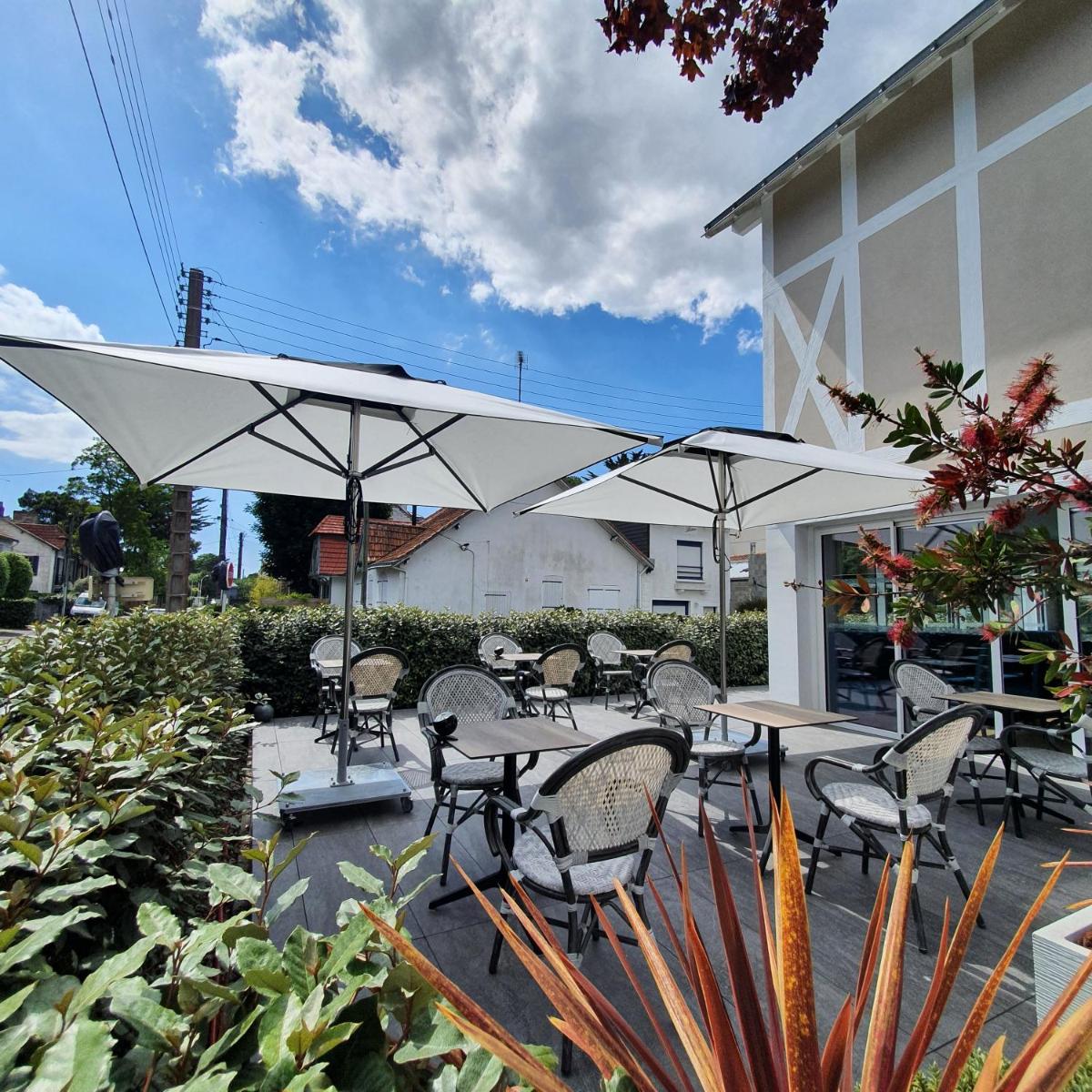 Logis Hotel La Closerie - Housity