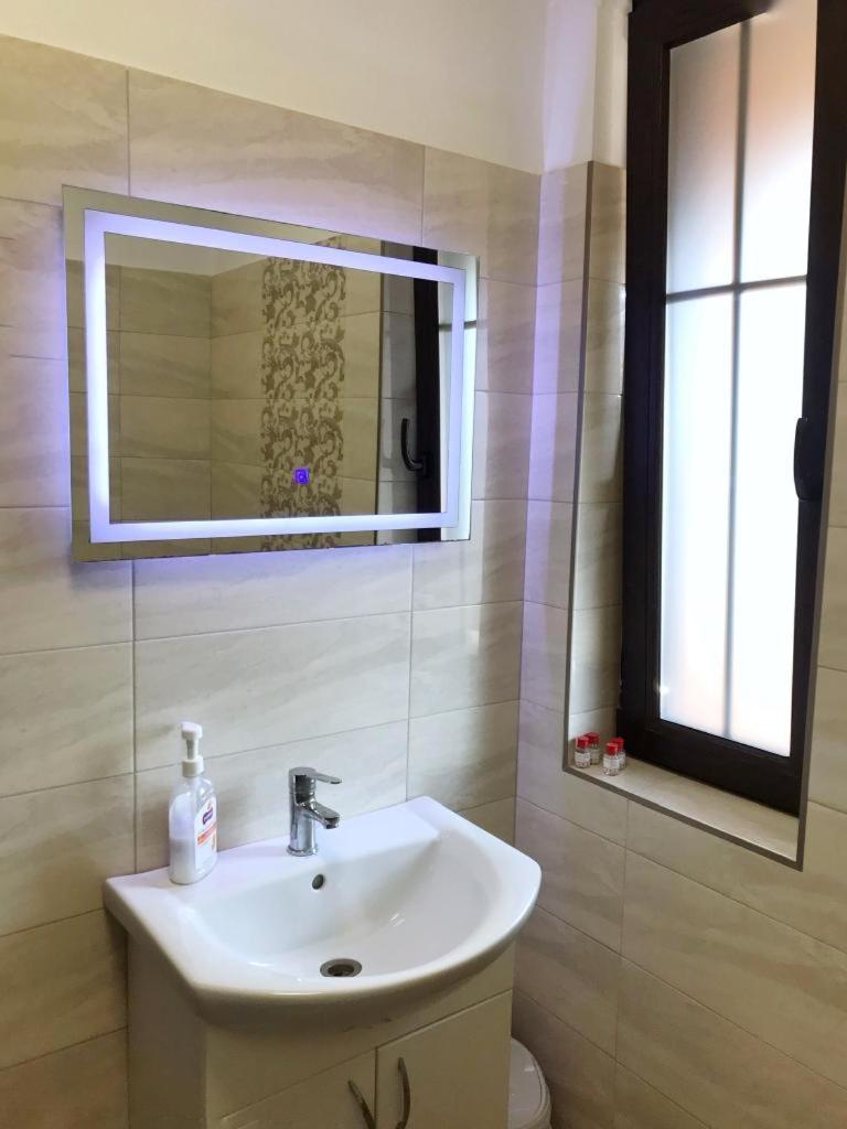 Pensiunea ARMONIA - Housity