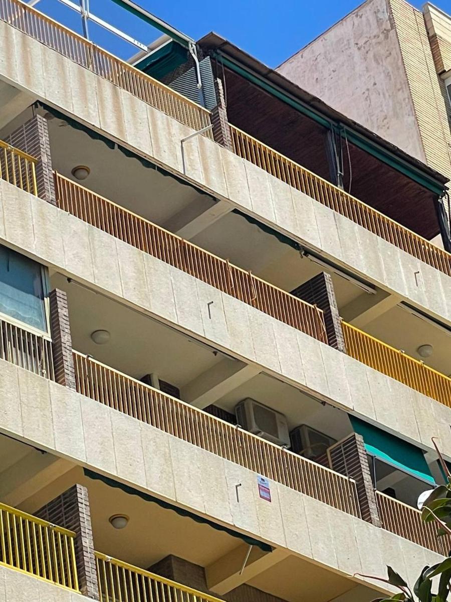 Sea Breeze apartments First line by the sea - Housity