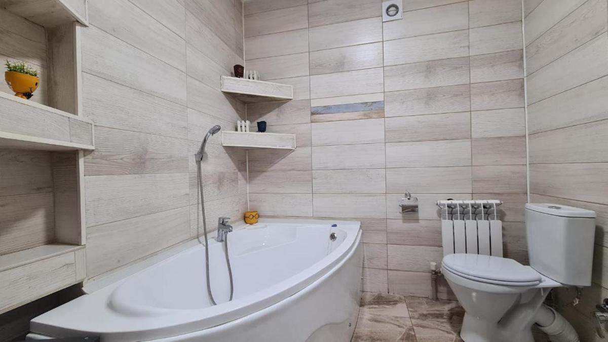 Crypto Hotel House - Housity