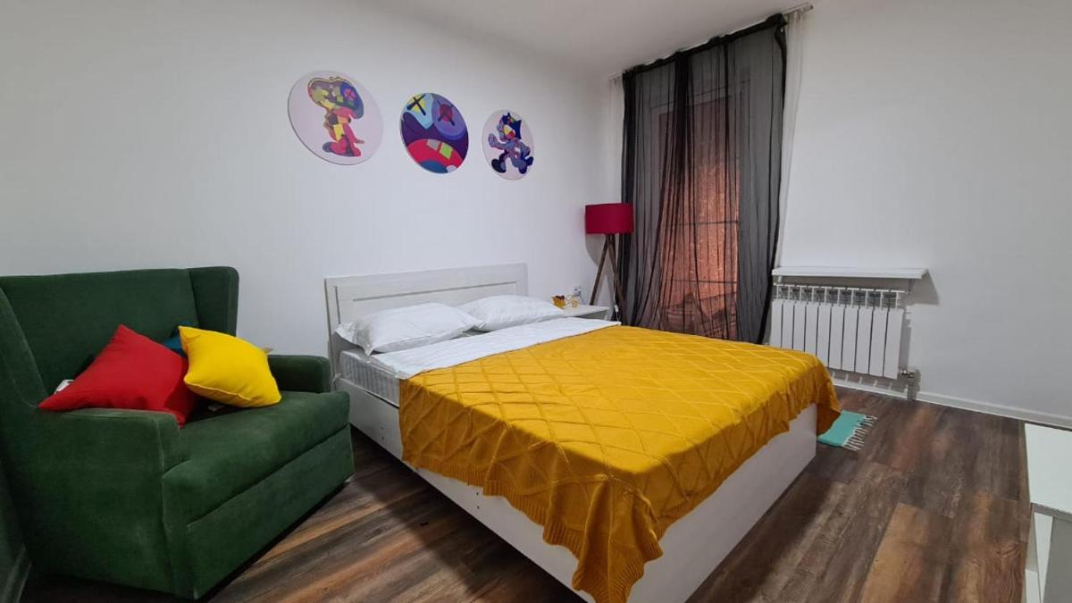 Crypto Hotel House - Housity