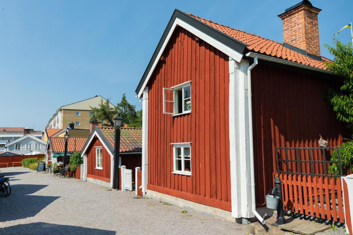 Båtsmansstugorna - Housity