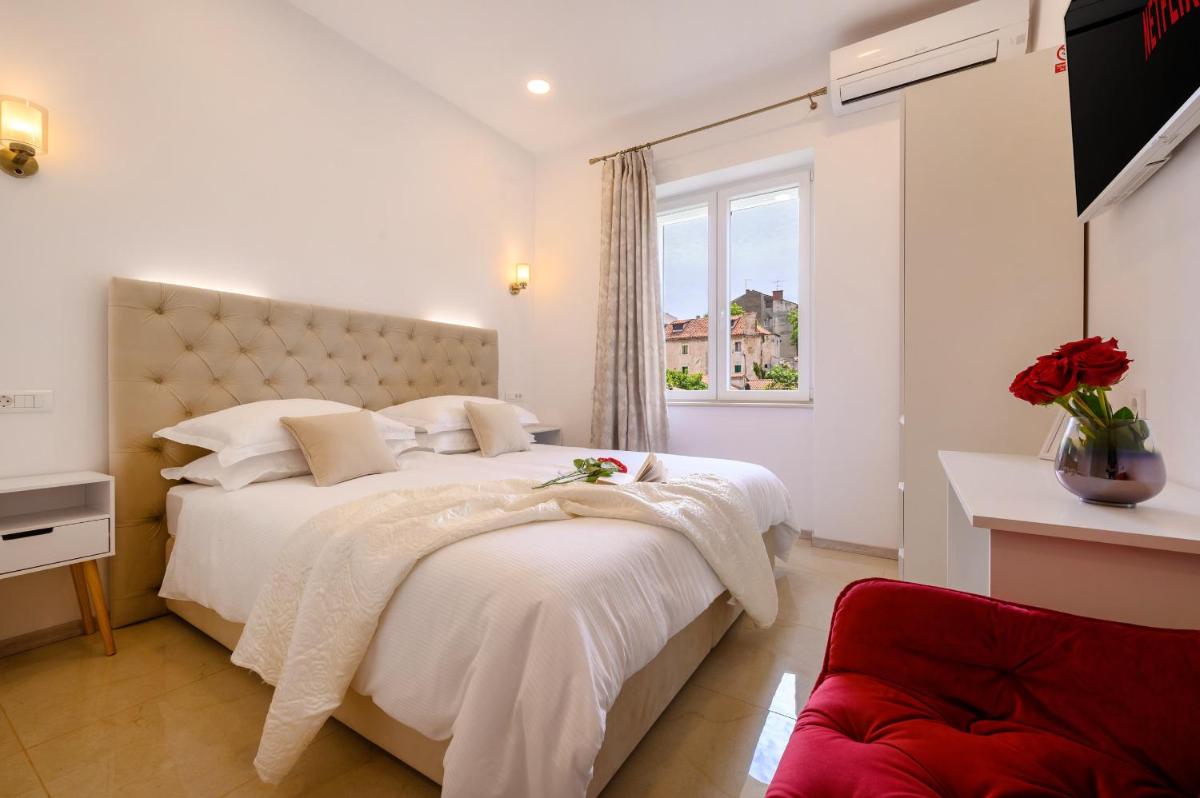 Summer breeze luxury rooms - Housity