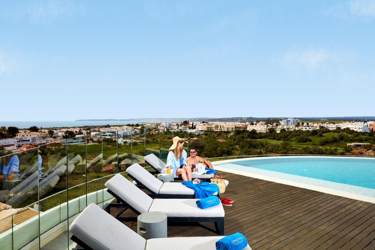 A piscina em ou perto de Longevity Health & Wellness Hotel - Adults Only
