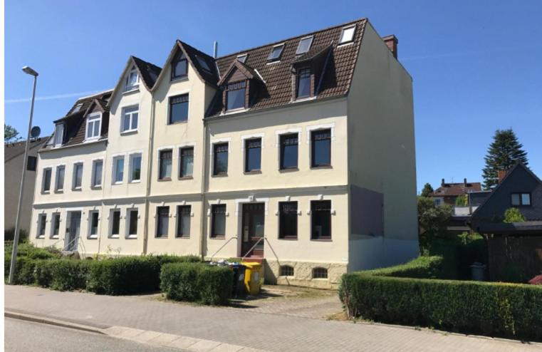 SUNNY SIDE - Housity