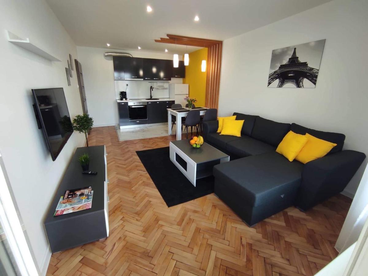 Diana Residence - Housity