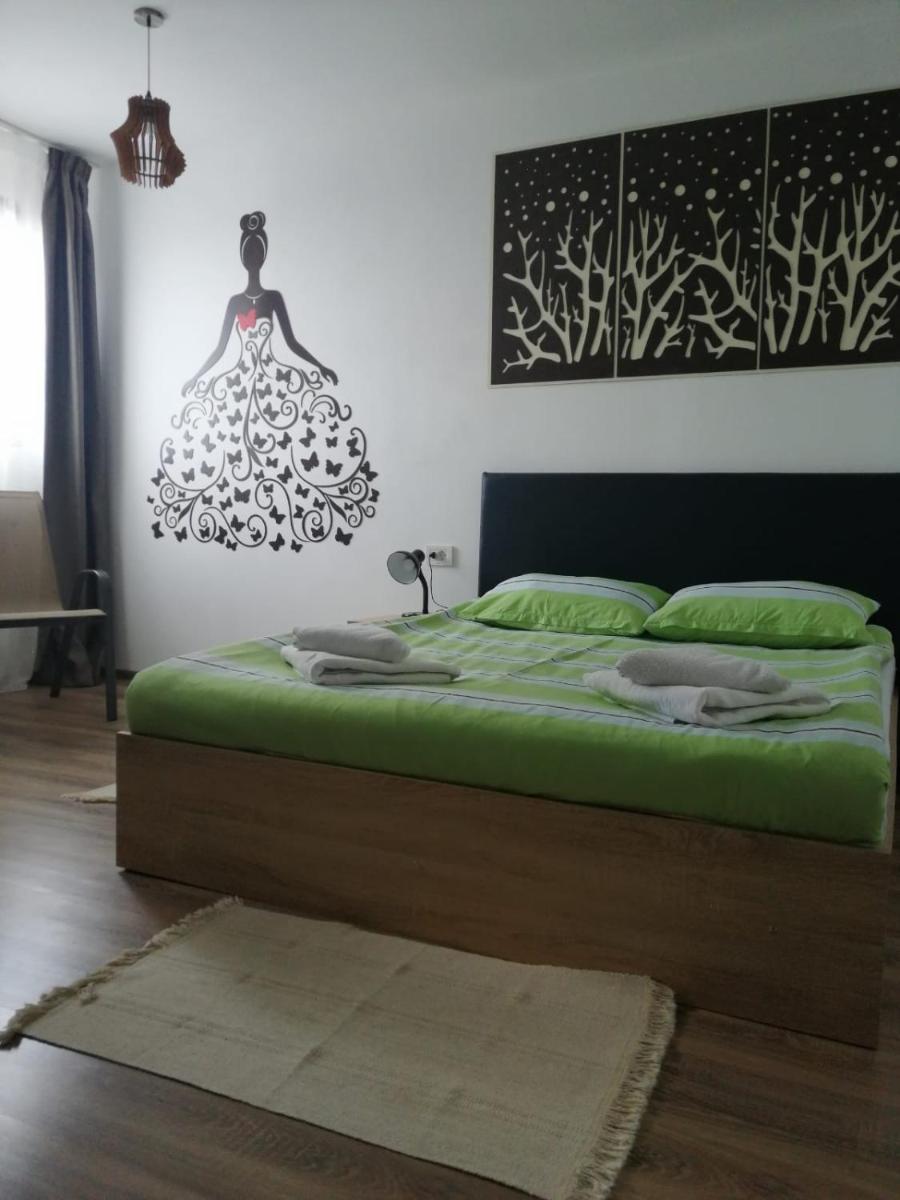 Cabana de lemn Runcu Stone - Housity
