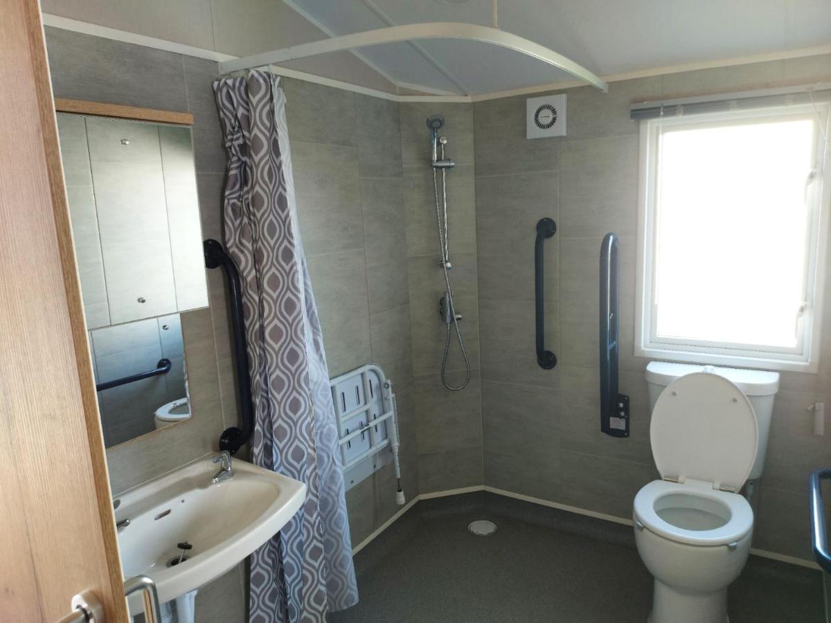 TLC Caravan Haven - Housity