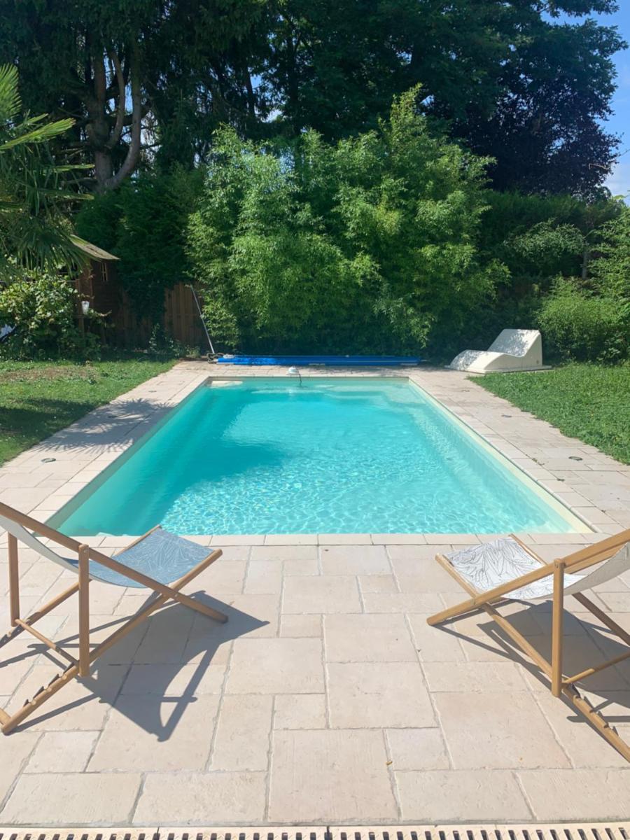 Pool house in Disneyland BMYGUEST - Housity