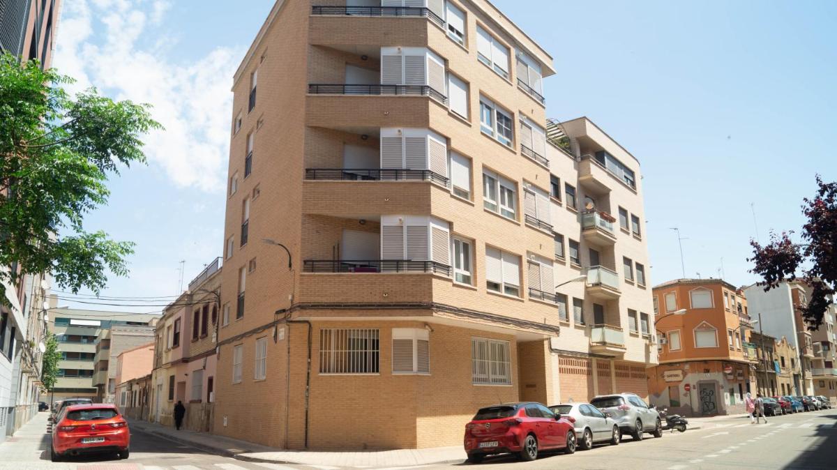 Zaragoza y sus 2 catedrales - Housity