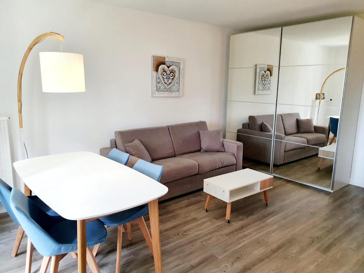 Le bord de plage - Housity
