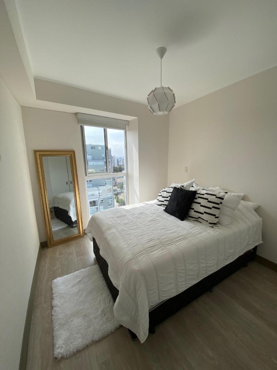 Chic & Ocean View Apartment - Hizvo