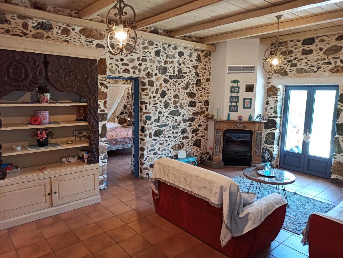 Suitetrails - Villa Polios
