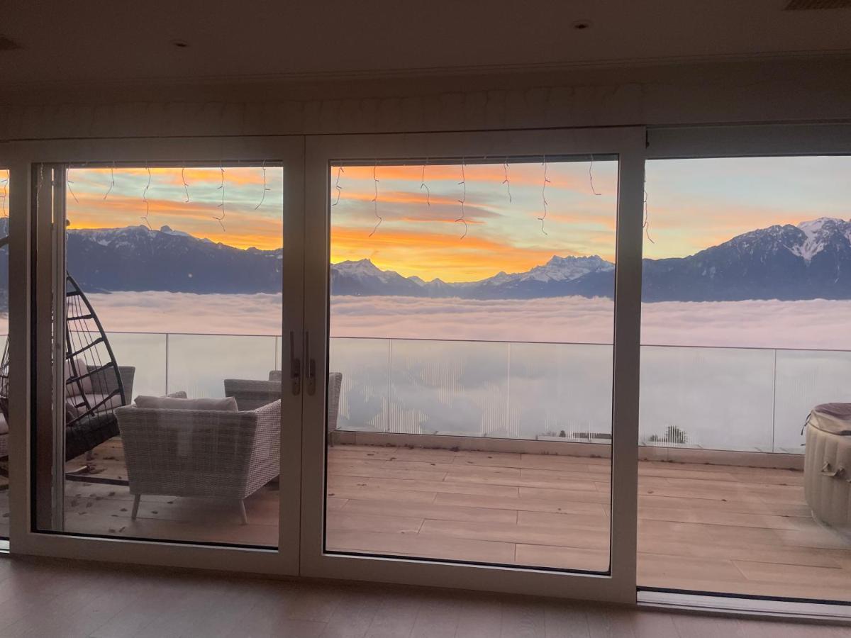 Appartement luxueux avec vue 180, billard & jacuzzi - Housity