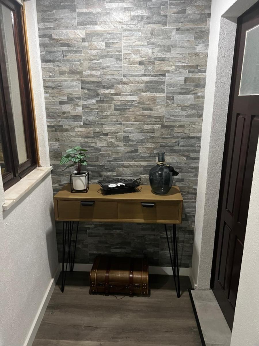 Francisca Beach House - Housity