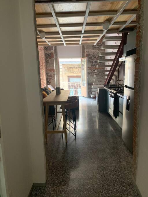 108, LOFT CONFORTABLE, BALCON 1 CALLE BELLAS ARTES - Hizvo