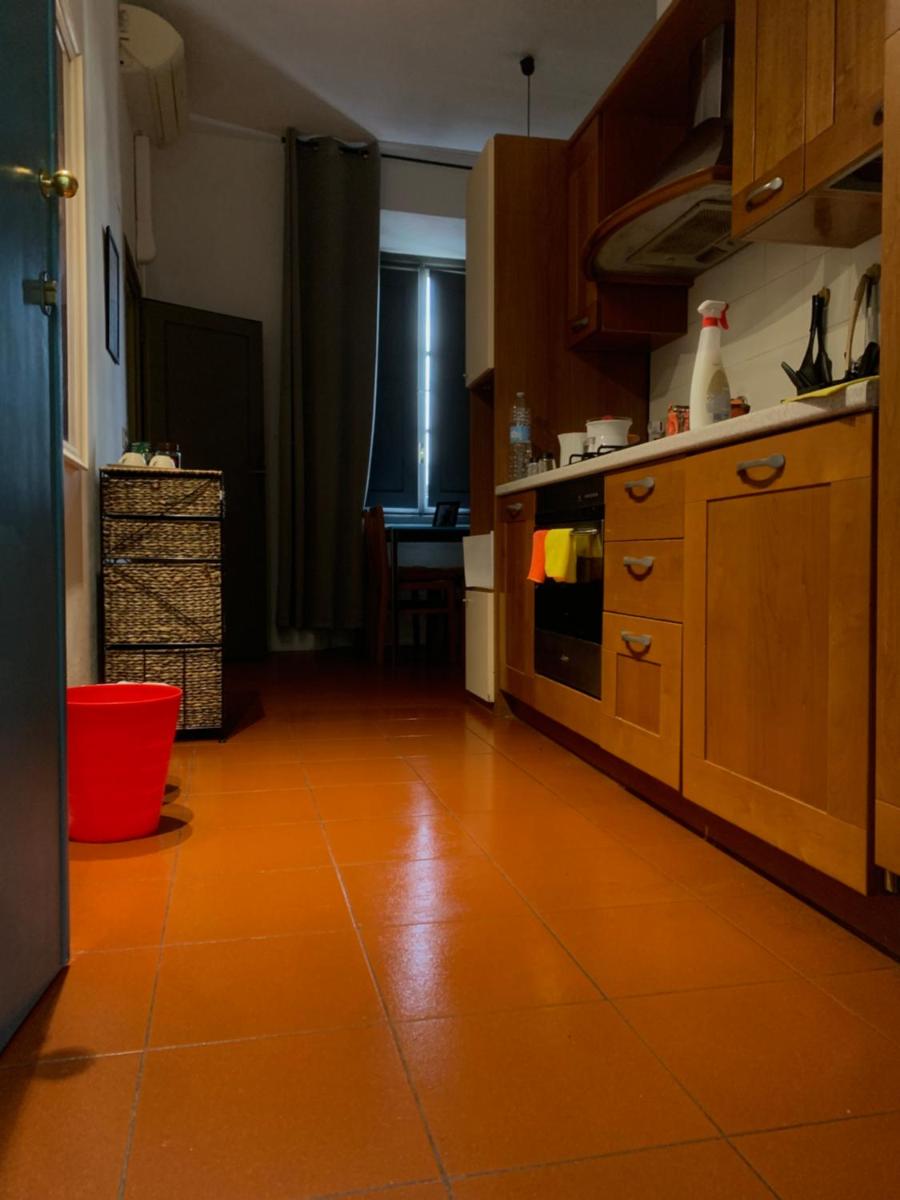 Short Stop Room - Housity