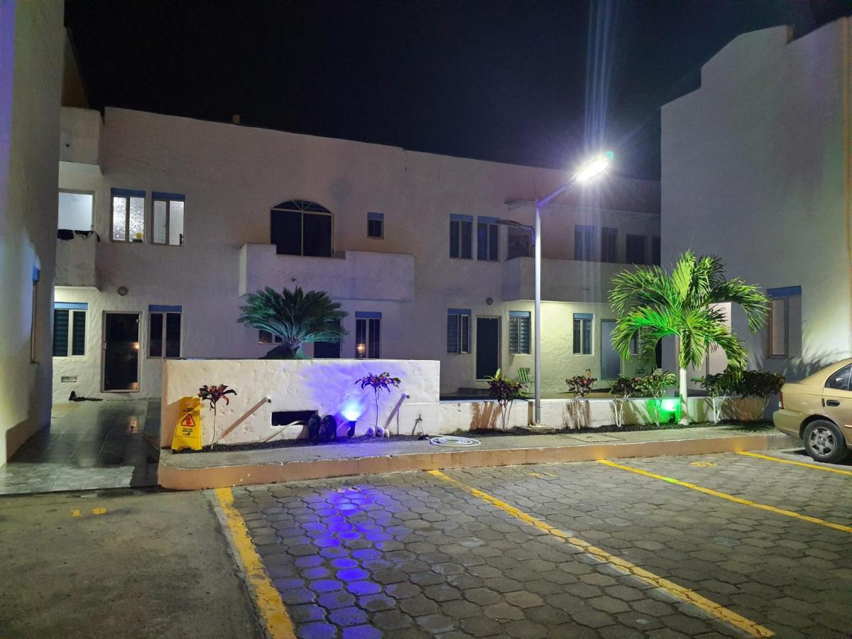 Departamento amoblado en Tonsupa - Housity
