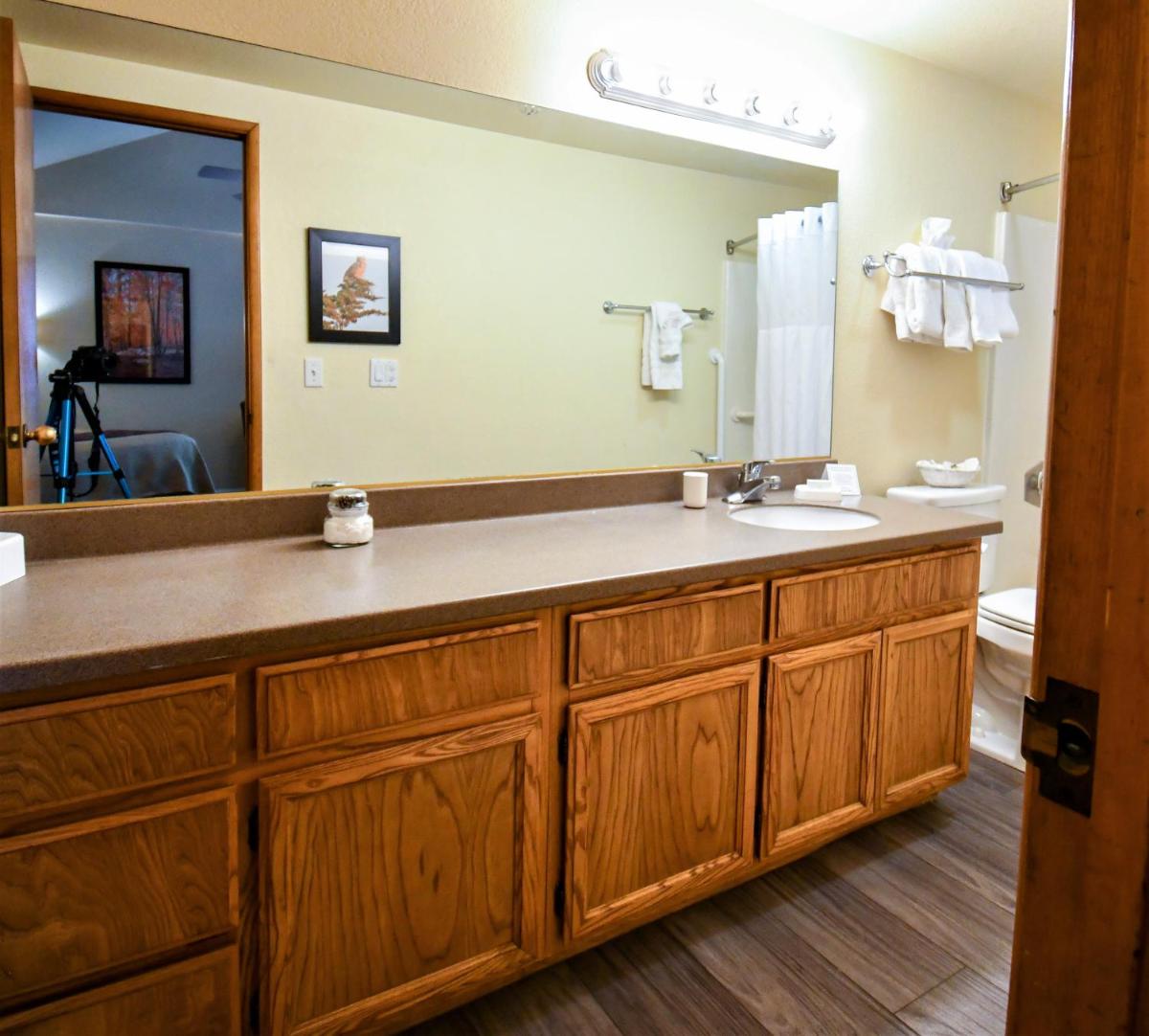 Snow Lake Lodge - Housity