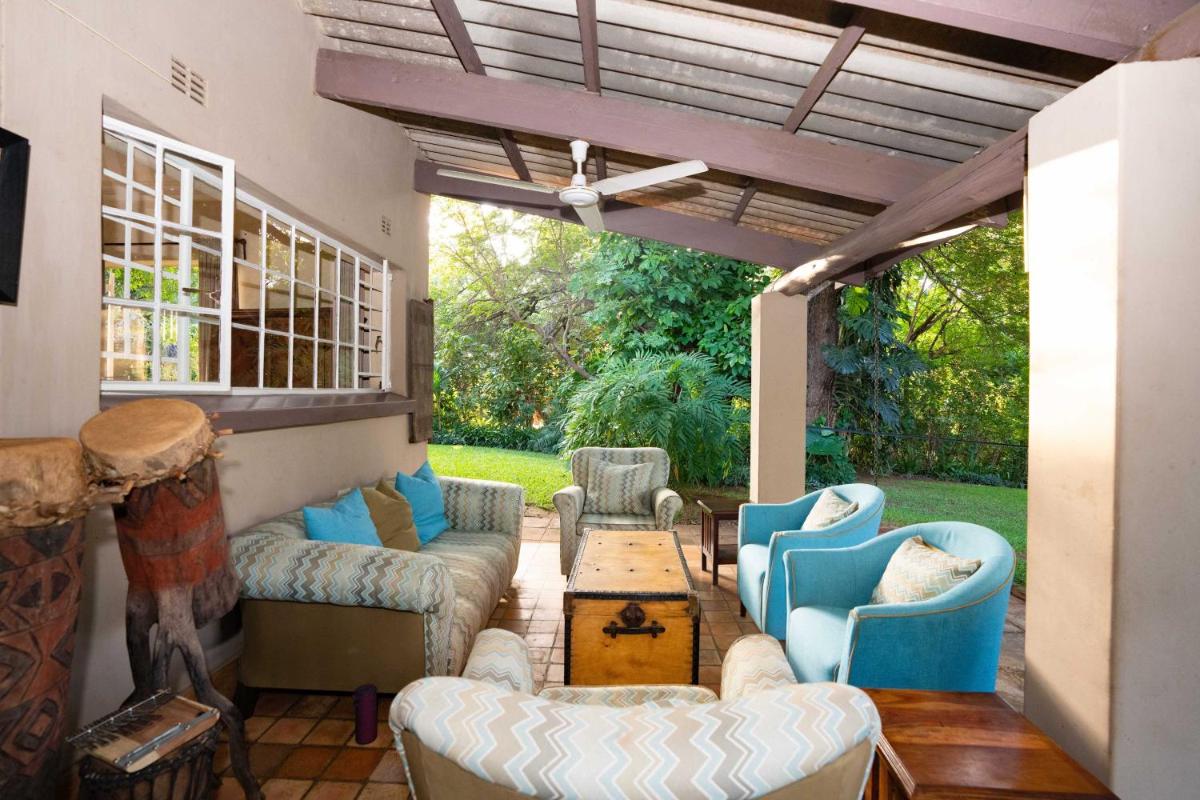 Suitetrails - Beautiful family home set in large lush gardens in the heart of Victoria Falls - 1999