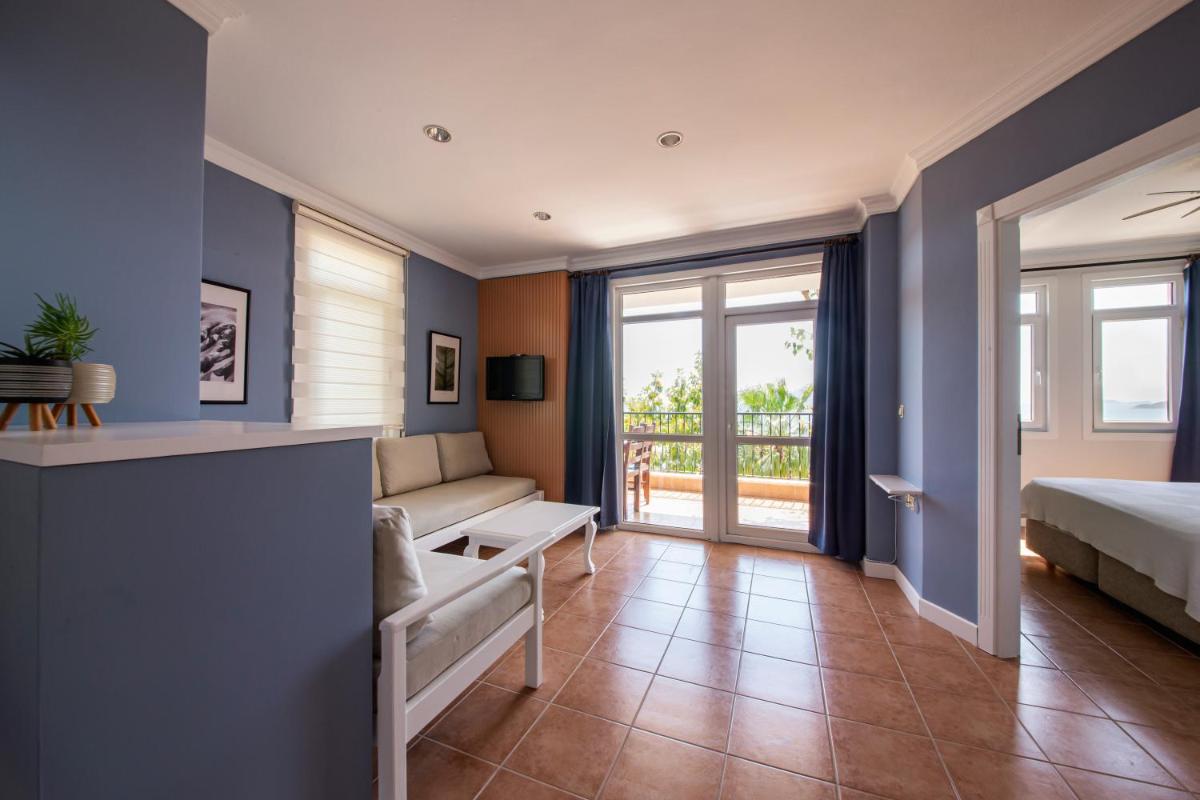 Lantana Aparts - Housity