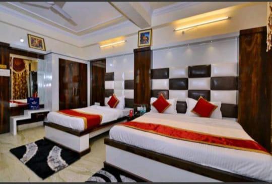 Ganpati Plaza Hotel - Housity