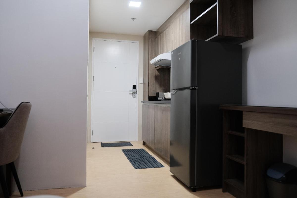 Suitetrails - Sun Vida Tower Studio Unit Across SM City Cebu