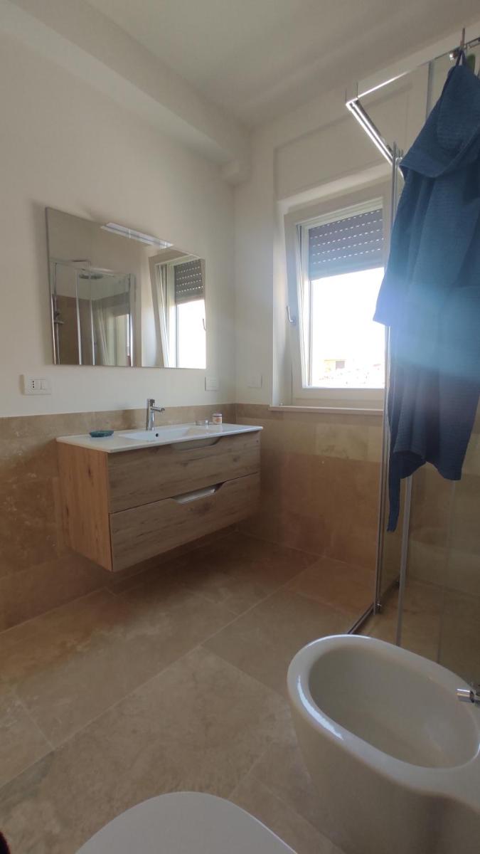 Blu House Holiday - Housity