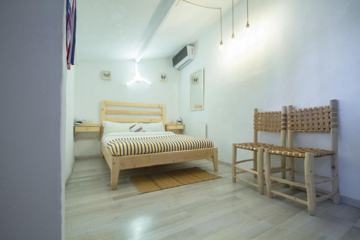 USHA Guest House - Housity