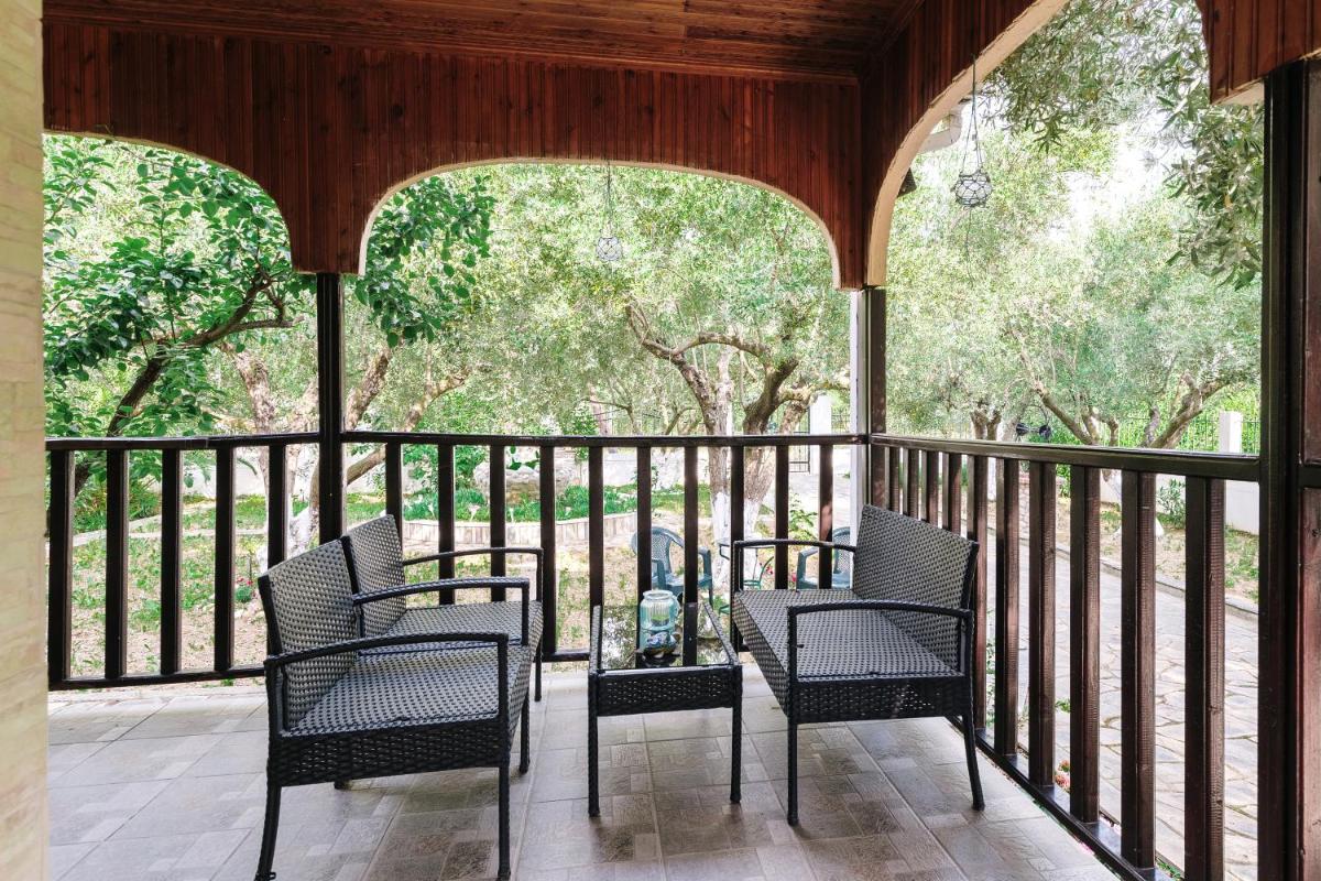 Beautiful Beach House - Housity