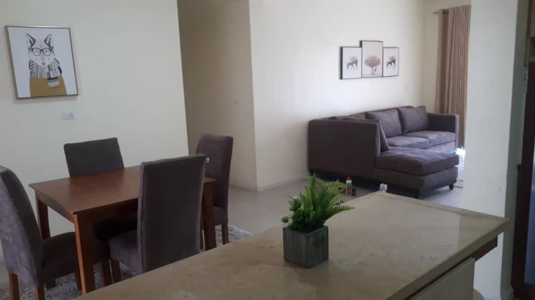 Cozy 3 bedroom apartment in Vision City - Kigali - Housity