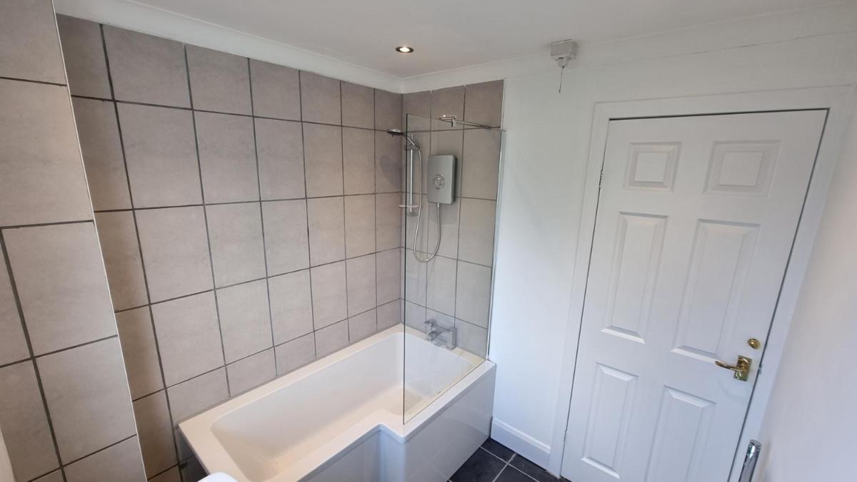 Rozelle Villa - Housity