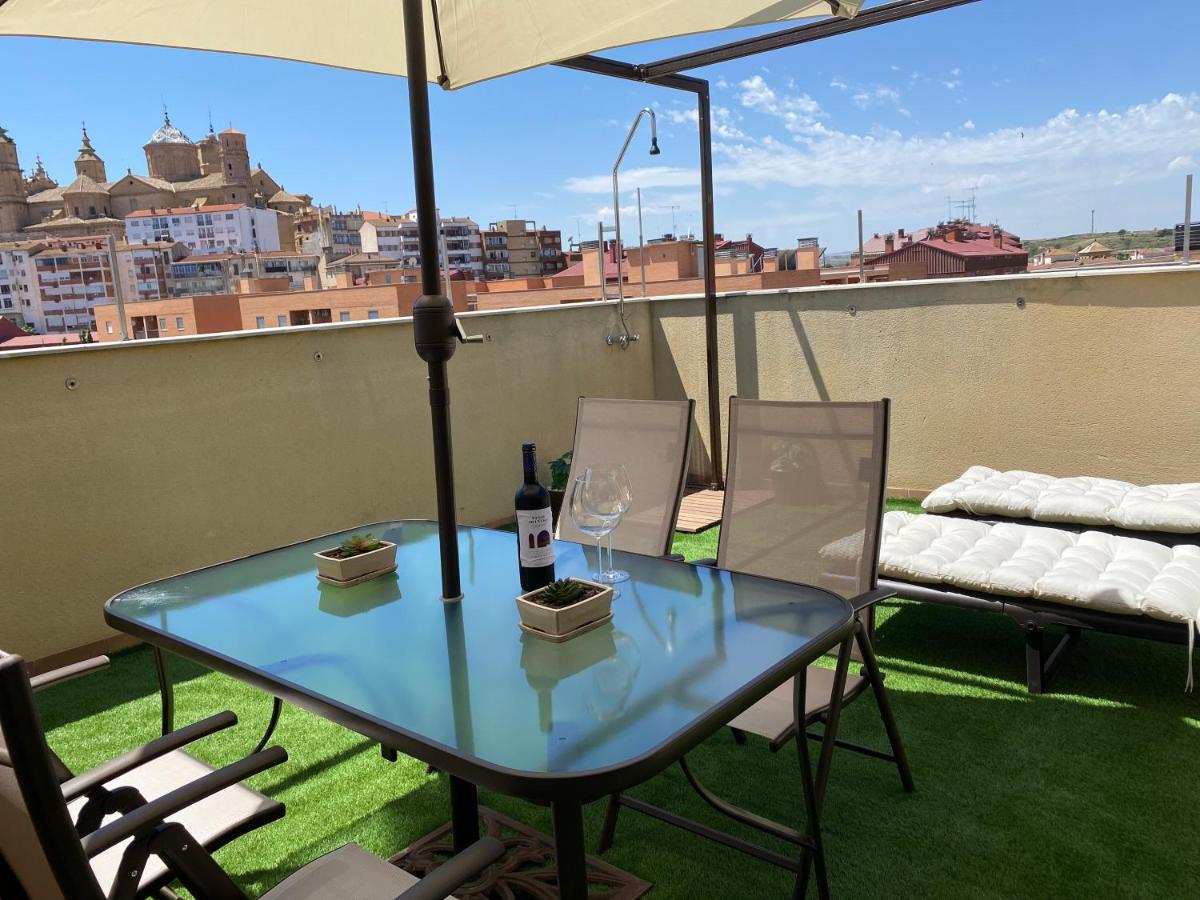 Apartamentos Alcañiz, Suite Deluxe - Housity