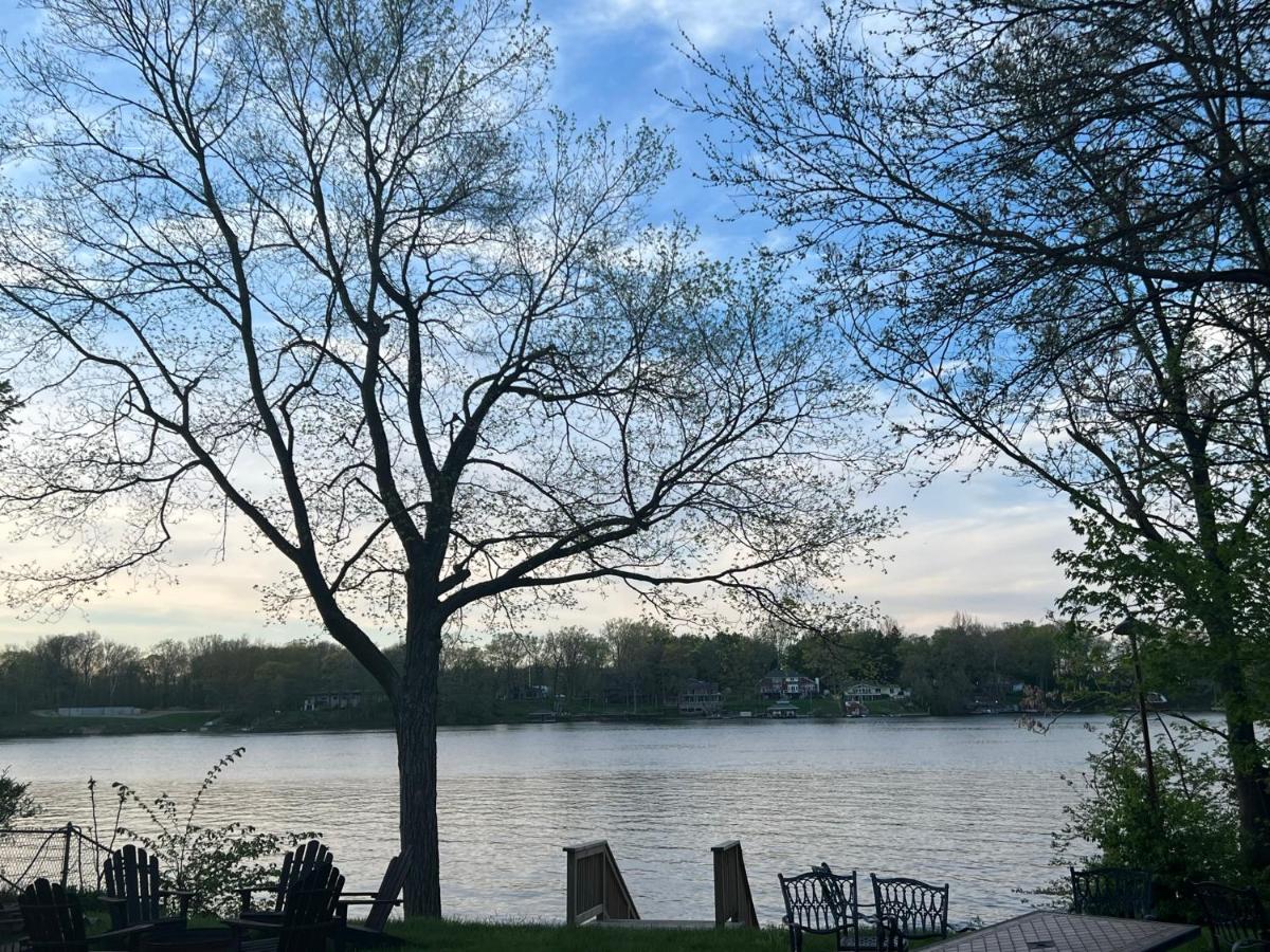 Lakefront Home (newly renovated) in Belleville MI - Housity
